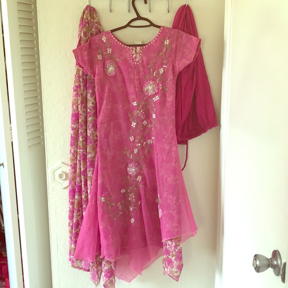 Assymetric salwar
